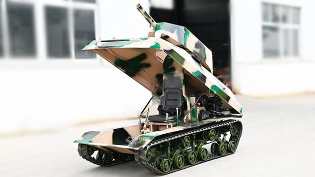 坦克履帶底盤定制適配游樂場地多樣地形！