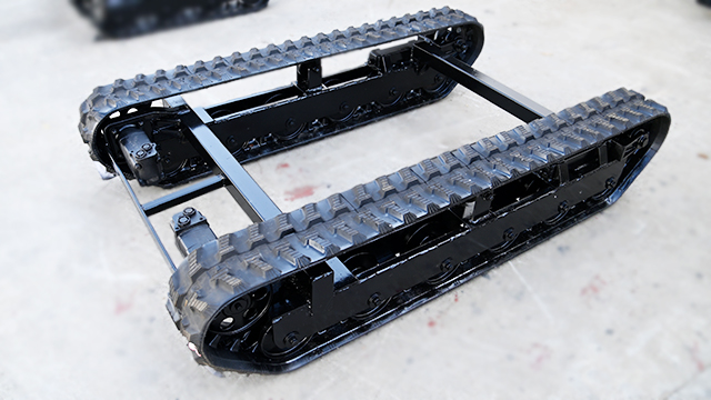 橡膠履帶底盤在復雜地形作業中的實用助力！