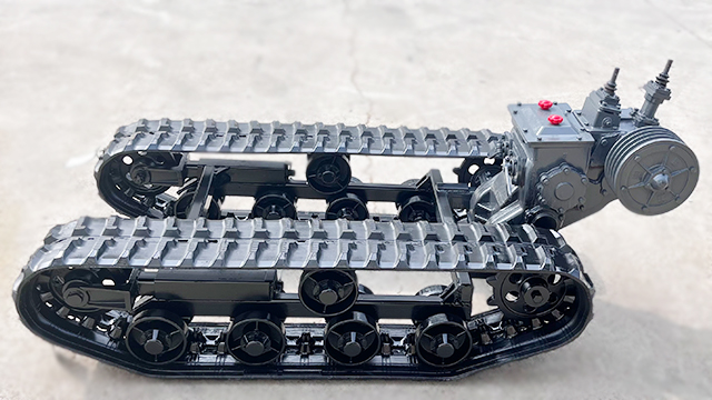 小型履帶車底盤您的創(chuàng)收伙伴-春云機械