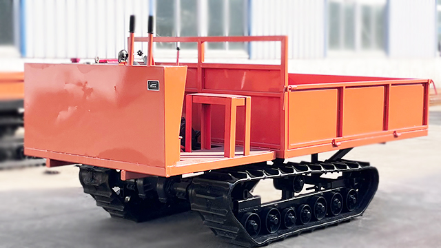 一臺車搞定四季活-履帶式翻斗車耐造不誤工！