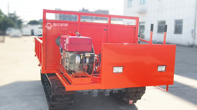 運輸車爬山虎履帶車春云定制適配多作業場景！