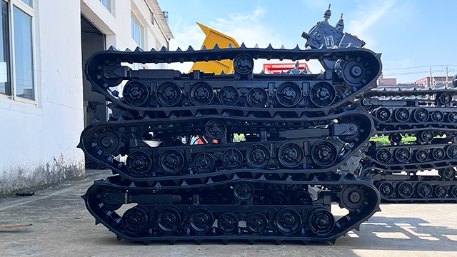 履帶底盤價(jià)格詳解：影響因素及購(gòu)買指南-春云機(jī)械